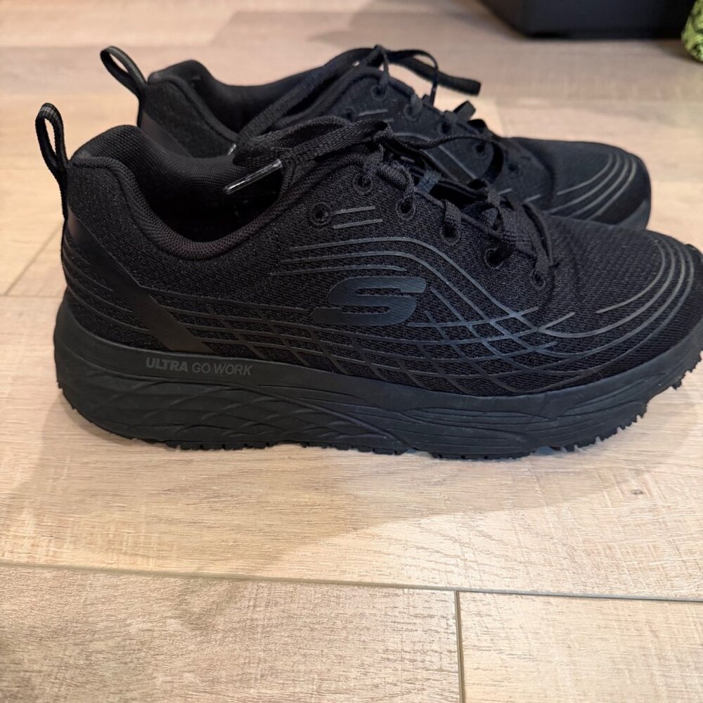 Skechers Ultra Go Work Black Slip-Resistant Shoes WOMENS 9.5 Lightweight Mesh &